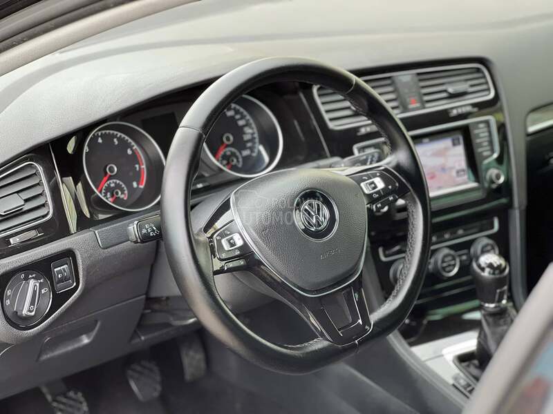 Volkswagen Golf 7 1.4 TSI Alcantara CH