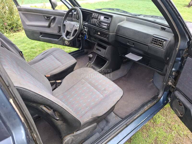 Volkswagen Golf 2 