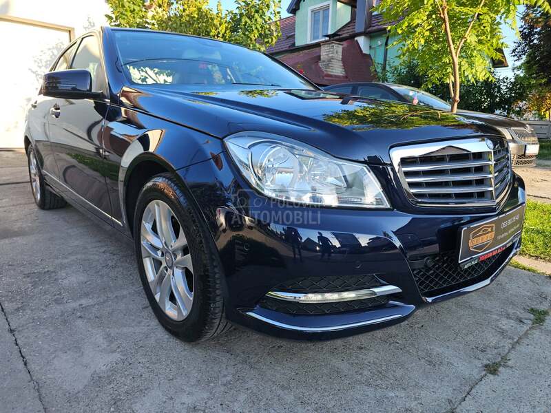 Mercedes Benz C 200 ELEGANCE S W I S S