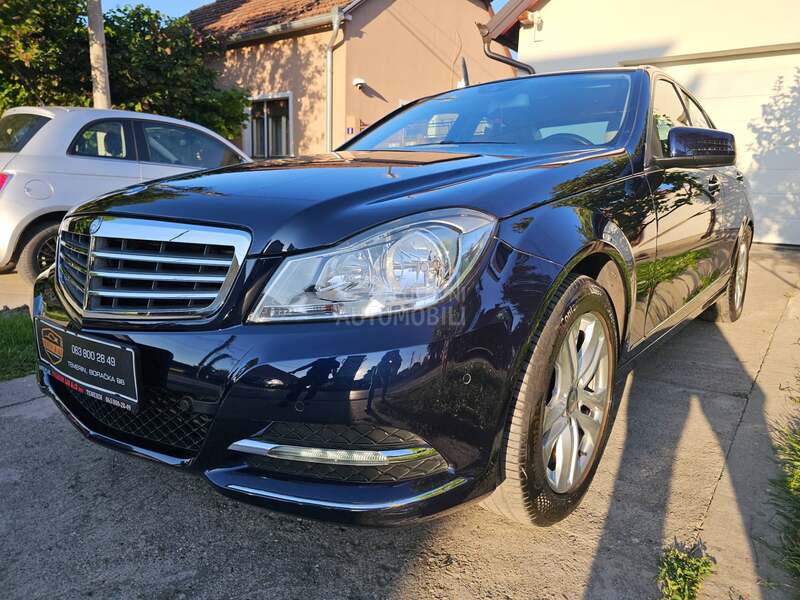 Mercedes Benz C 200 ELEGANCE S W I S S