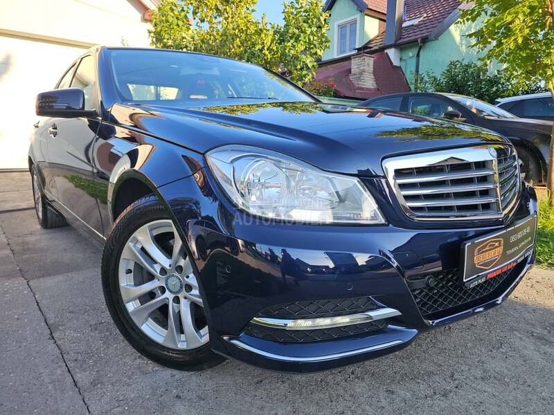 Mercedes Benz C 200 ELEGANCE S W I S S