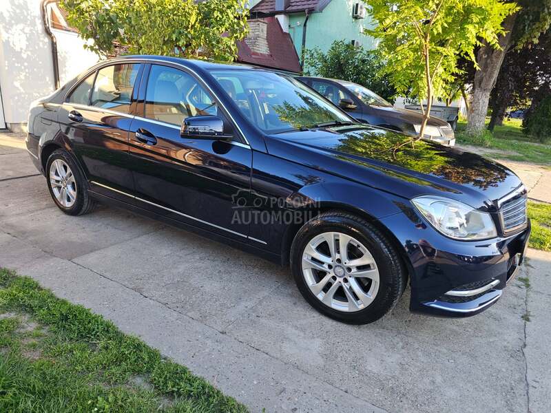 Mercedes Benz C 200 ELEGANCE S W I S S