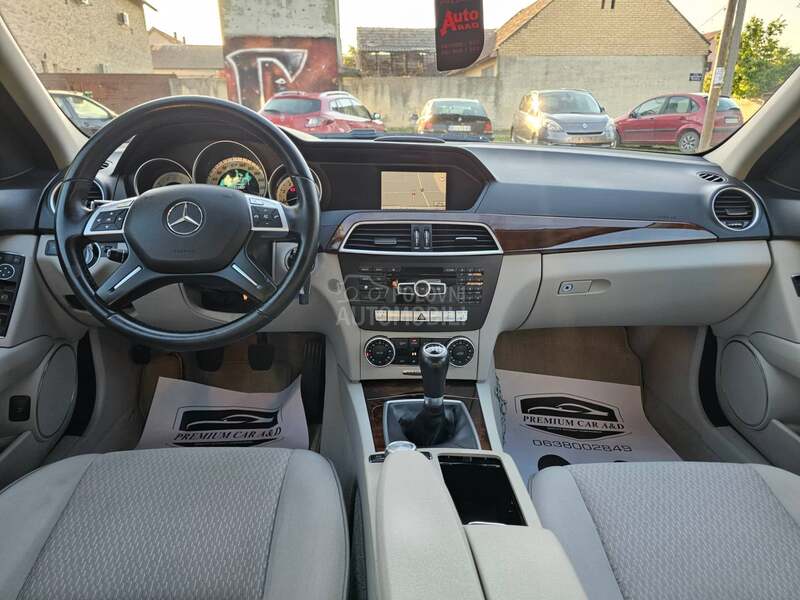 Mercedes Benz C 200 ELEGANCE S W I S S