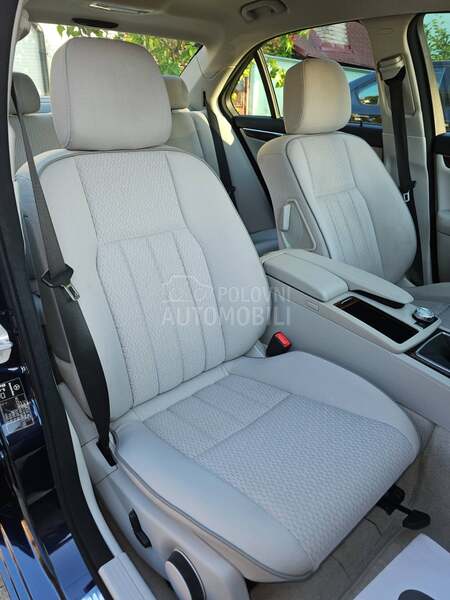 Mercedes Benz C 200 ELEGANCE S W I S S