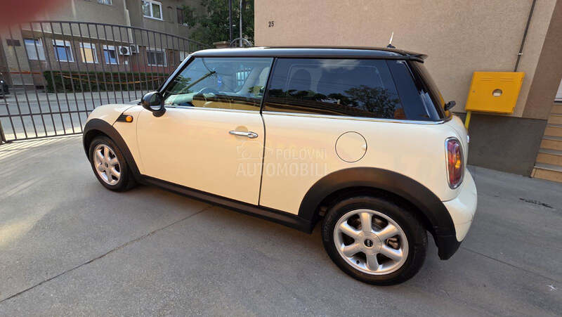 MINI Cooper D