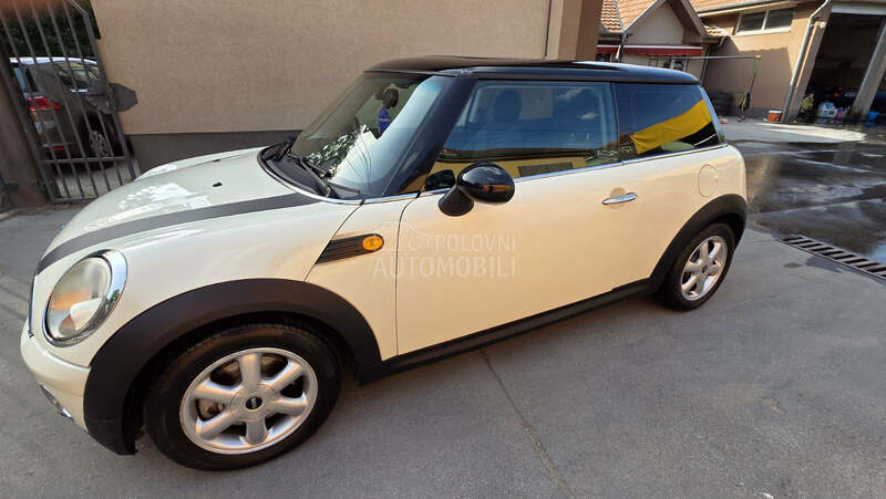 MINI Cooper D