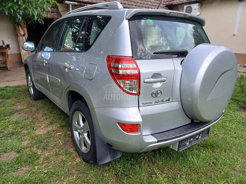Toyota RAV 4 