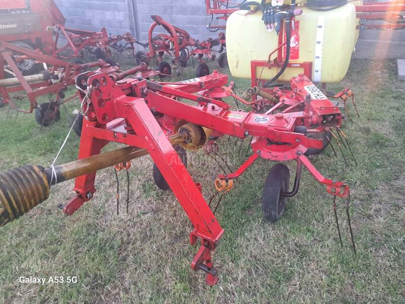 Kuhn Fahr Potinger Fella