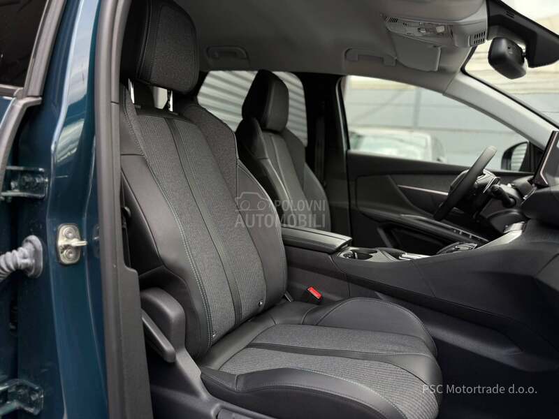 Peugeot 3008 Allure/Led/NewModel