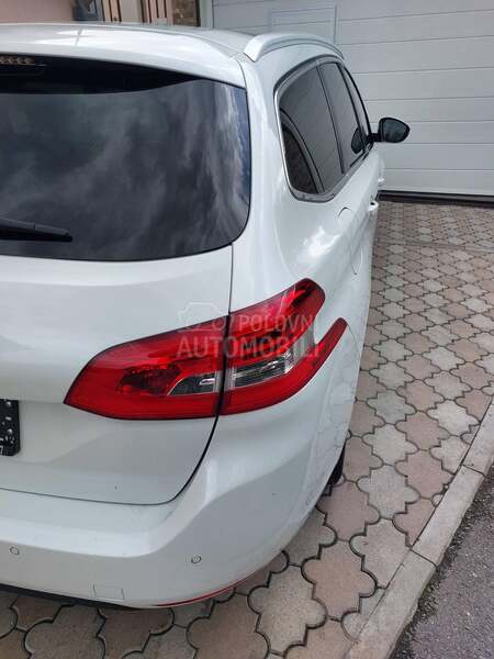 Peugeot 308 1.2