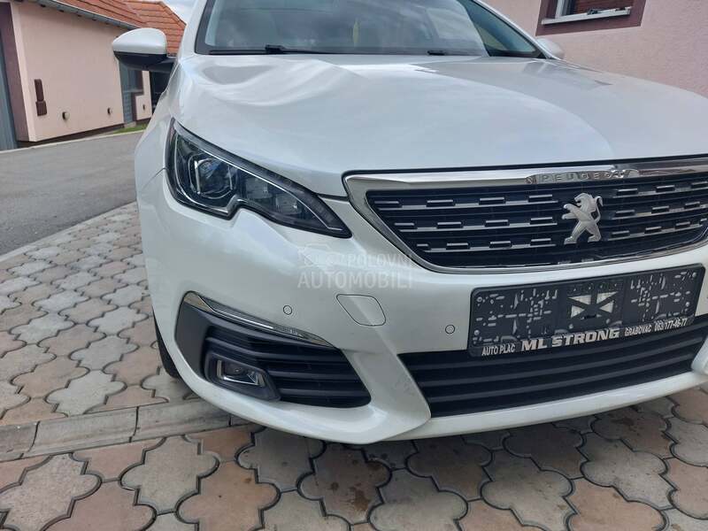 Peugeot 308 1.2