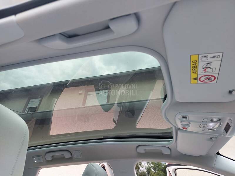 Peugeot 308 1.2
