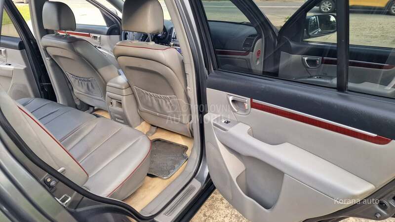 Hyundai Santa Fe 2.2 CRDI PRIVILEDGE