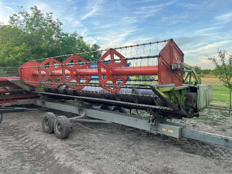 Claas C600