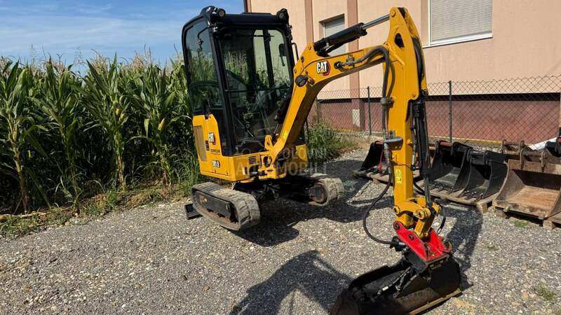 CAT 301.8