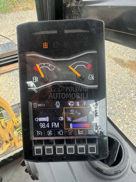 CAT 301.8