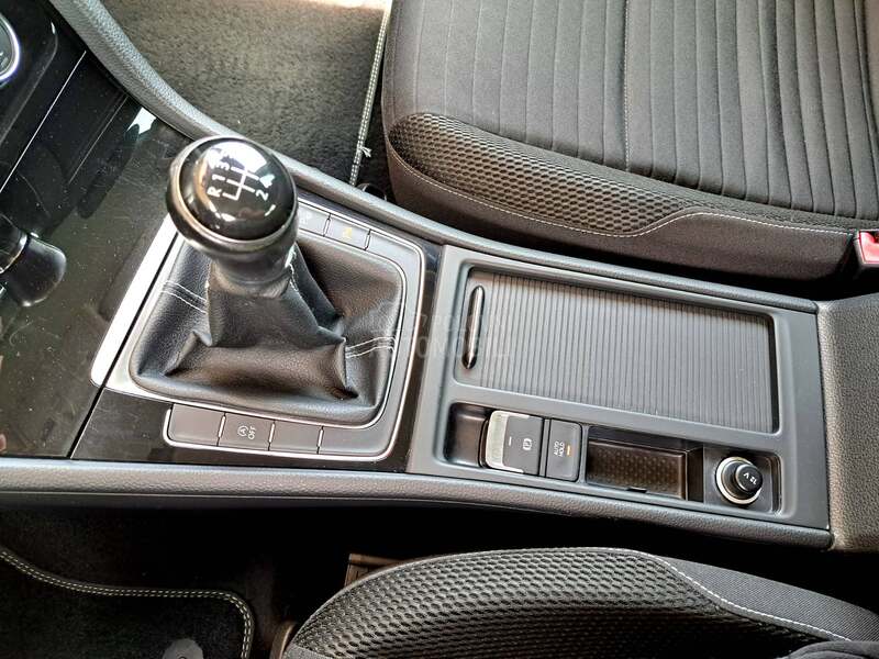 Volkswagen Golf 7 1.6 TDI Cup