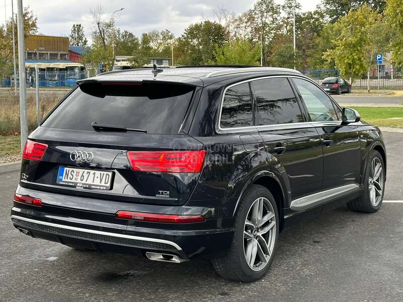 Audi Q7 3.0 TDI S-line