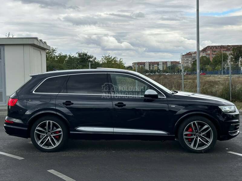 Audi Q7 3.0 TDI S-line