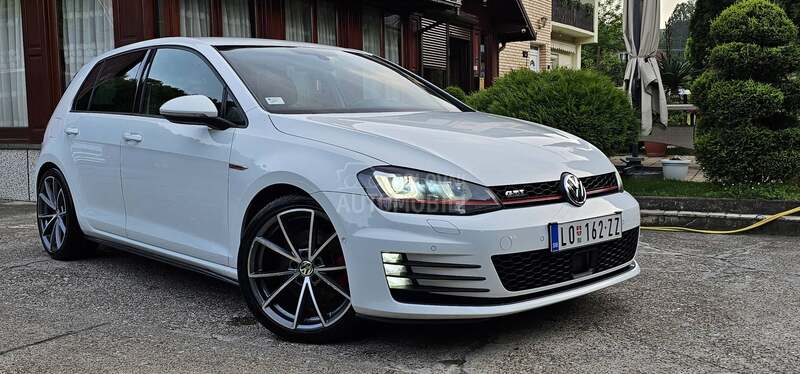 Volkswagen Golf 7 GTI DSG