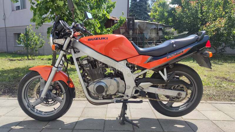Suzuki GS 500 E