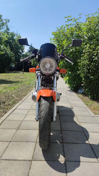 Suzuki GS 500 E
