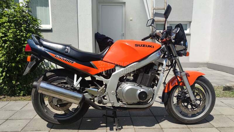 Suzuki GS 500 E
