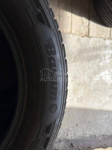 Barum 225/55 R17 Zimska