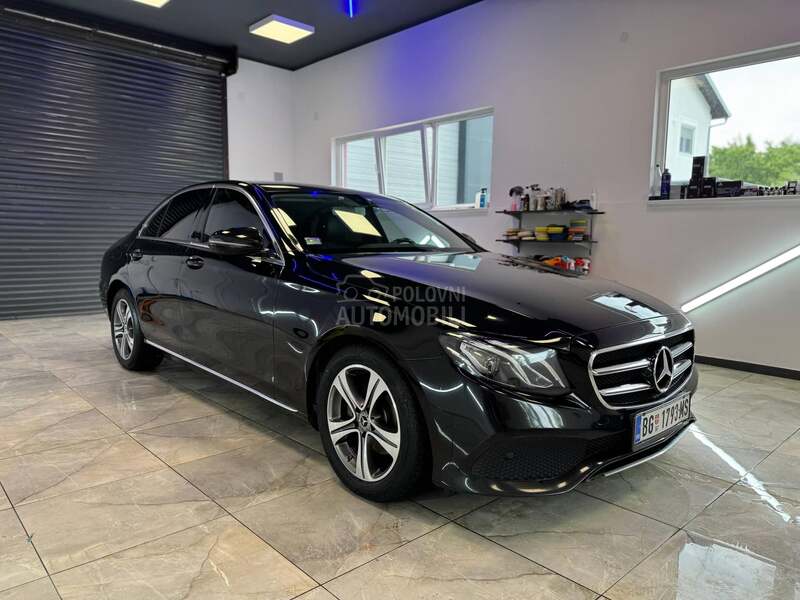 Mercedes Benz E 220 