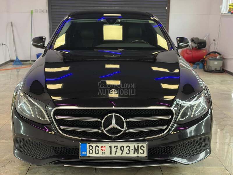 Mercedes Benz E 220 