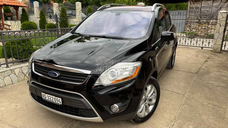 Ford Kuga 2.0TDCI//TITANIUM//
