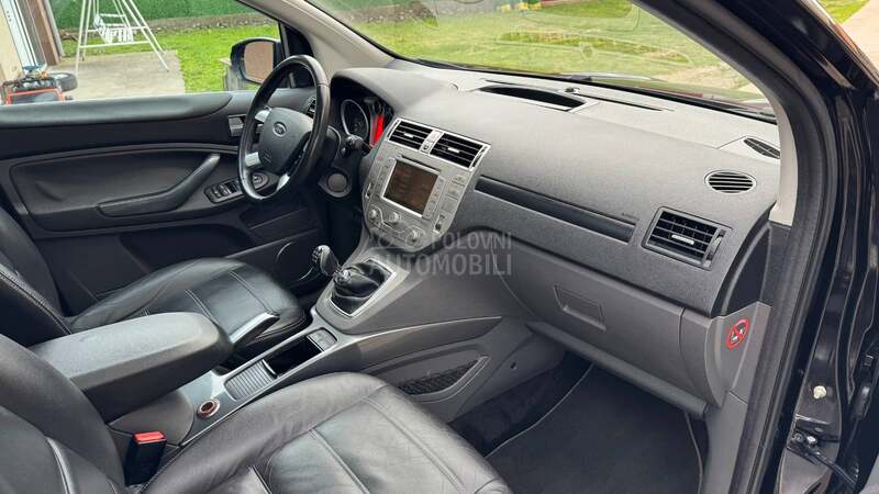 Ford Kuga 2.0TDCI//TITANIUM//