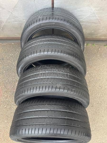 Pirelli 265/40 R21 Letnja