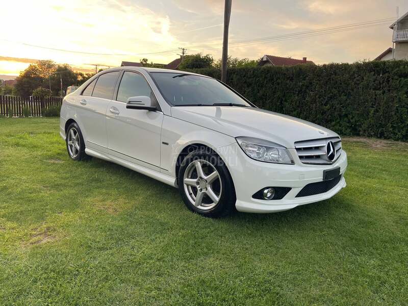Mercedes Benz C 180 1,8  AVANTGARDE