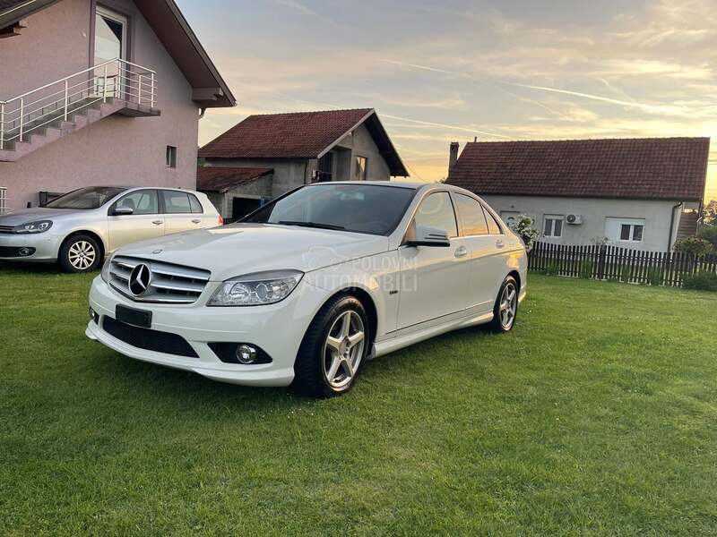 Mercedes Benz C 180 1,8  AVANTGARDE