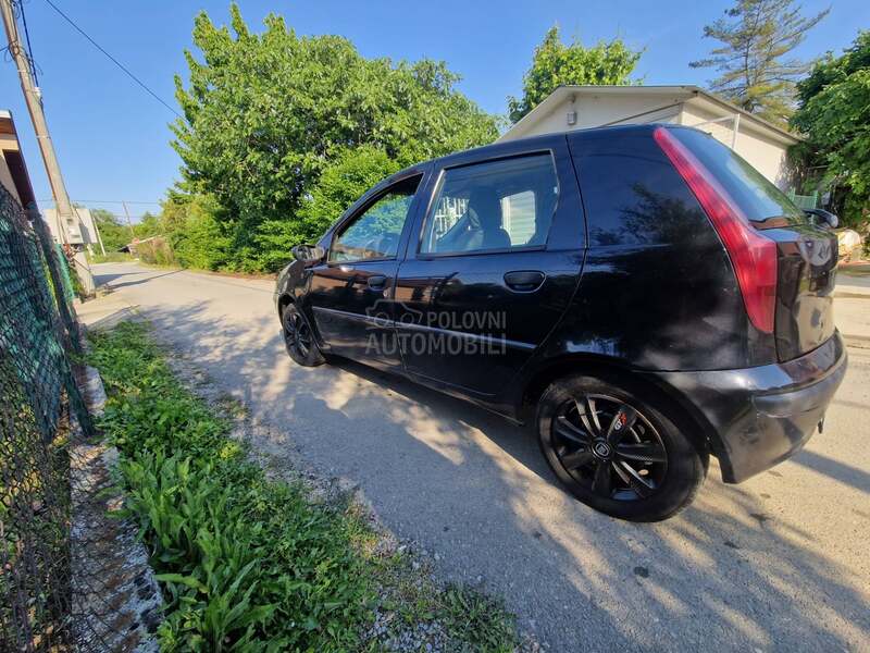 Fiat Punto 1.2 8v