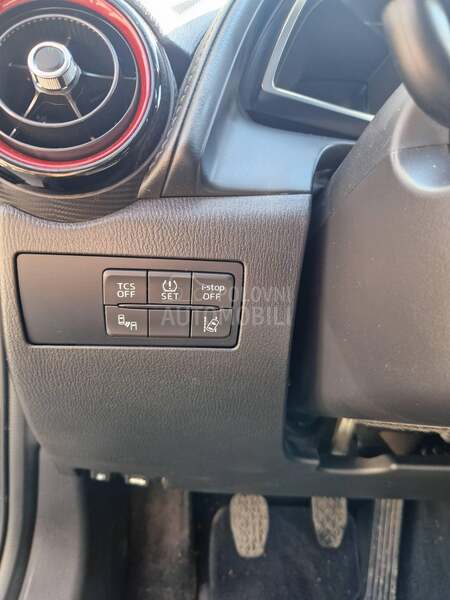 Mazda CX-3 2.0 Revolution