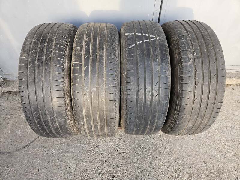 Bridgestone 235/65 R17 Letnja