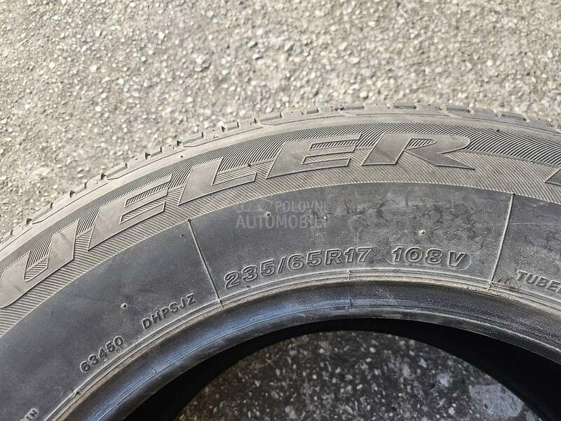 Bridgestone 235/65 R17 Letnja