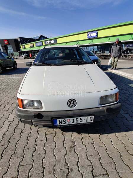 Volkswagen Passat B4 1,8