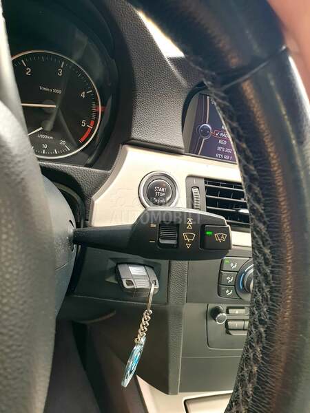 BMW 320d matic nav koza temp
