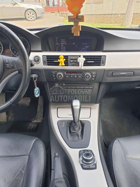 BMW 320d matic nav koza temp
