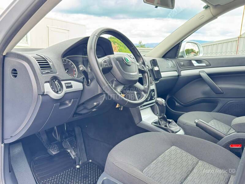 Škoda Octavia 1.6 TDI BESPREK0RNA