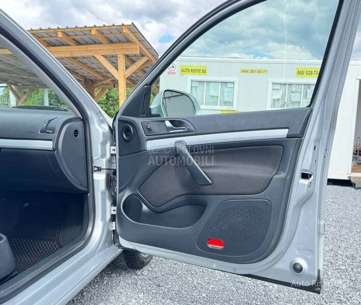 Škoda Octavia 1.6 TDI BESPREK0RNA