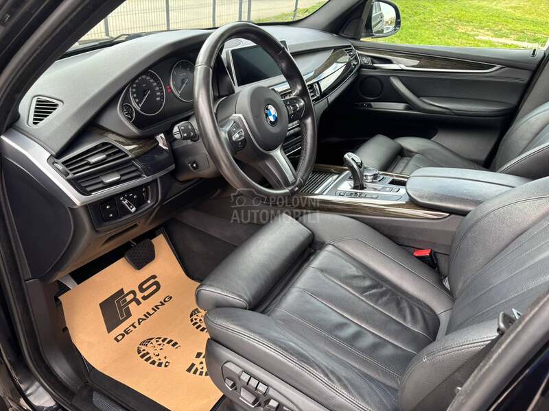BMW X5 M oprema