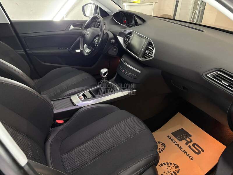 Peugeot 308 1.6 HDI
