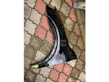 levi krilo za Audi Q3 od 2011. do 2016. god.