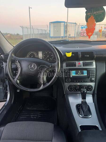 Mercedes Benz C 220 