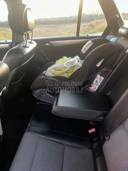 Mercedes Benz C 220 