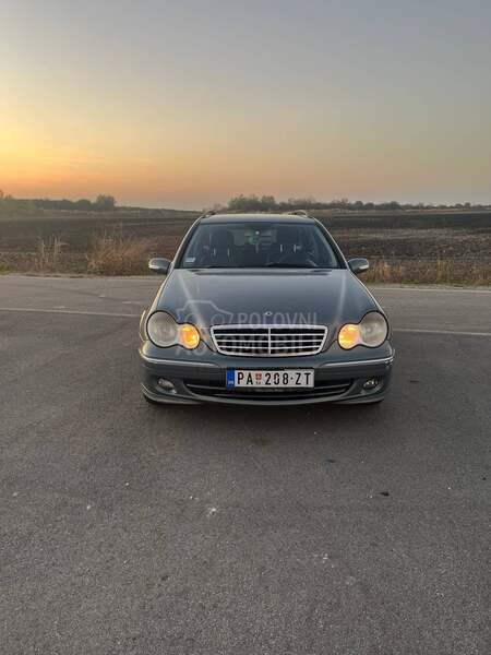 Mercedes Benz C 220 